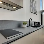Urban Heaven Luxury Lofts Apartament *