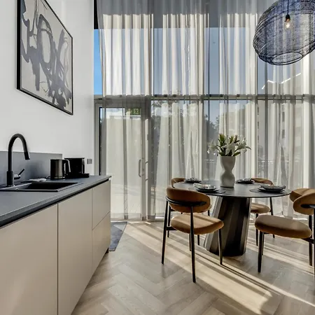 アパート Urban Heaven Luxury Lofts *
