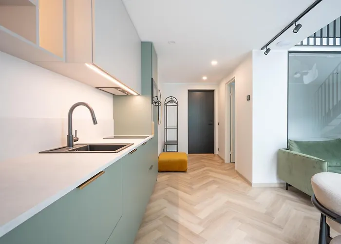 公寓 Urban Heaven Luxury Lofts *