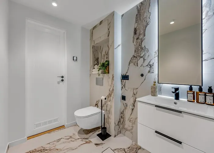 Urban Heaven Luxury Lofts Apartment *