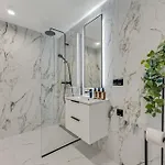 Urban Heaven Luxury Lofts アパート *