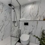 アパート Urban Heaven Luxury Lofts