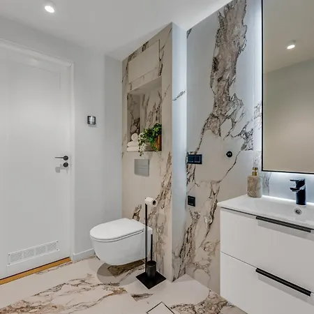 Urban Heaven Luxury Lofts Apartment *